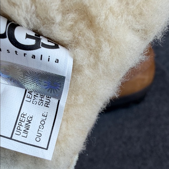 UGG All Leather Shearling Waterproof Women's Boots Chestnut 8.5 - Picture 11 of 16